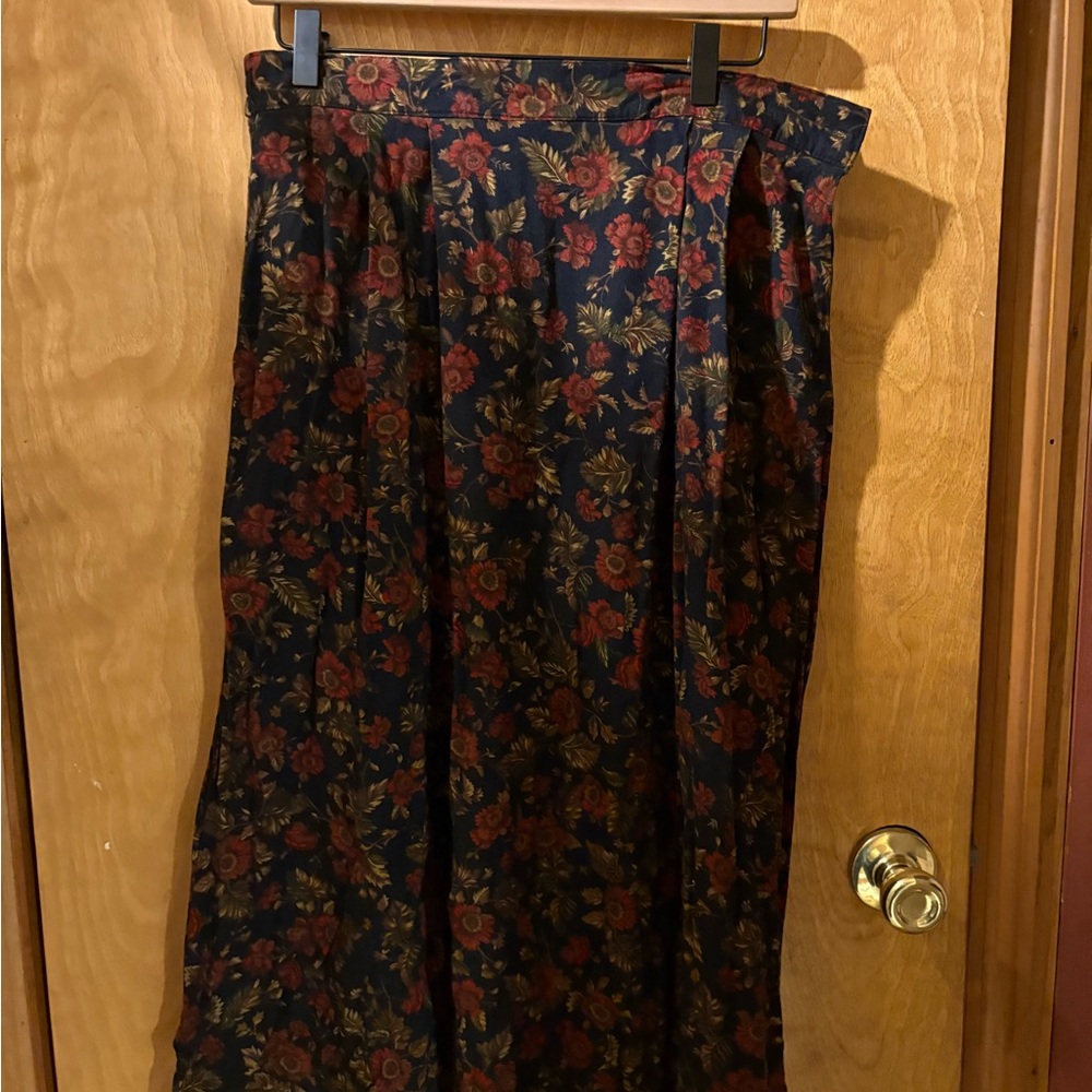 Talbots Navy and Red Floral Maxi Skirt